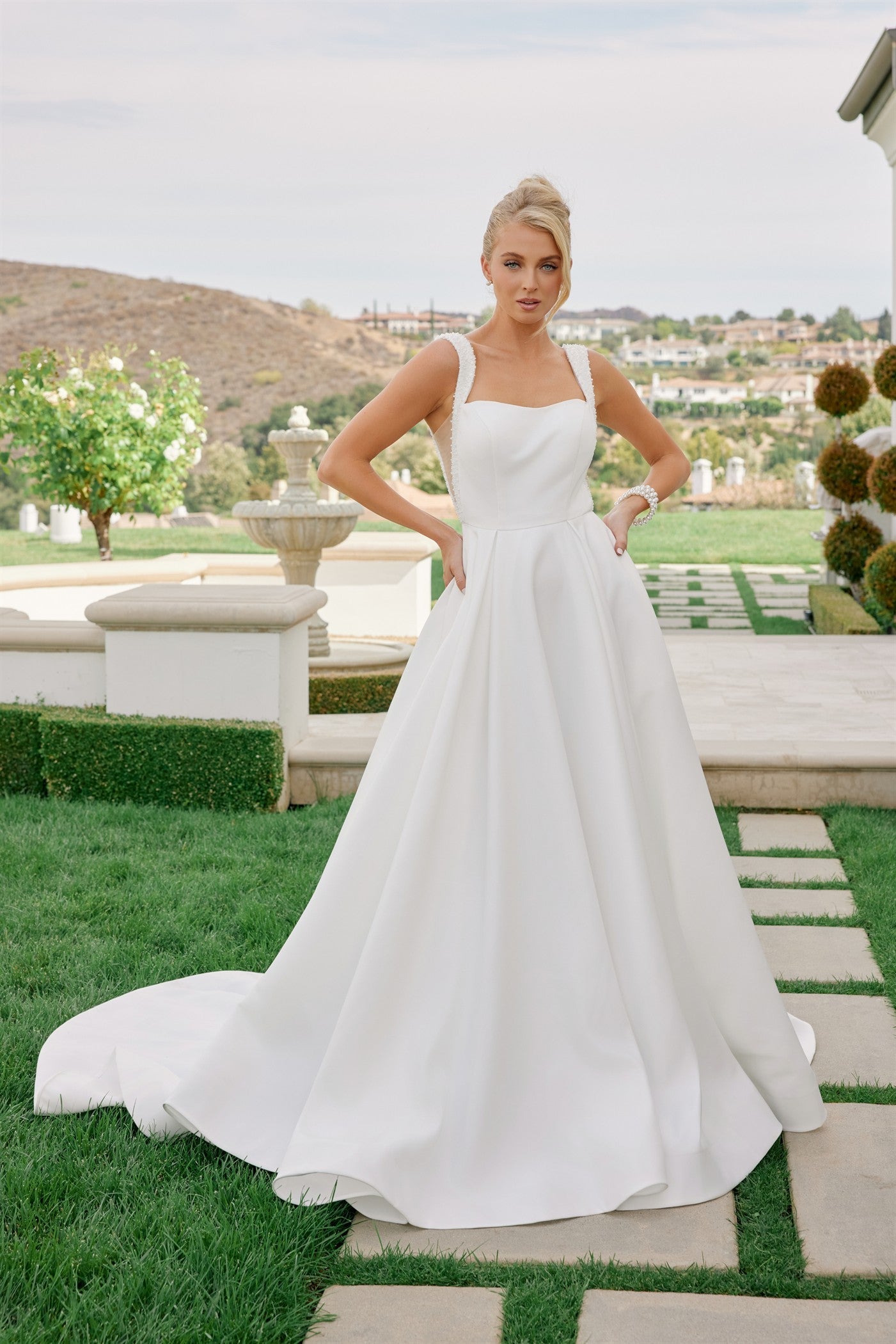A Line Long Wedding Dress Nox Anabel JW1048